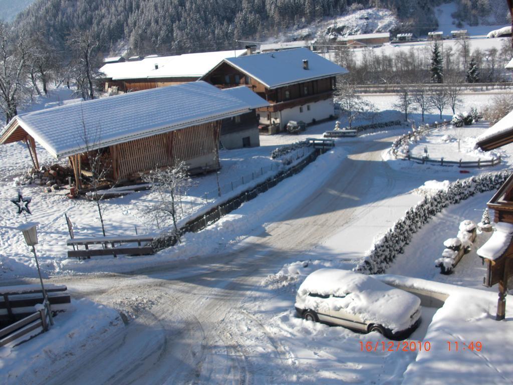 Appartement Haus Taxacher à Rohrberg Extérieur photo